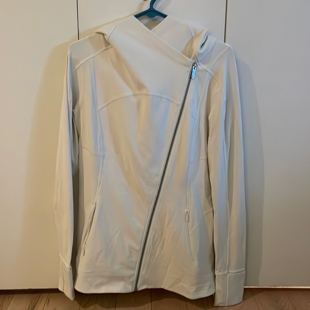 Like new lululemon zip up hoodie